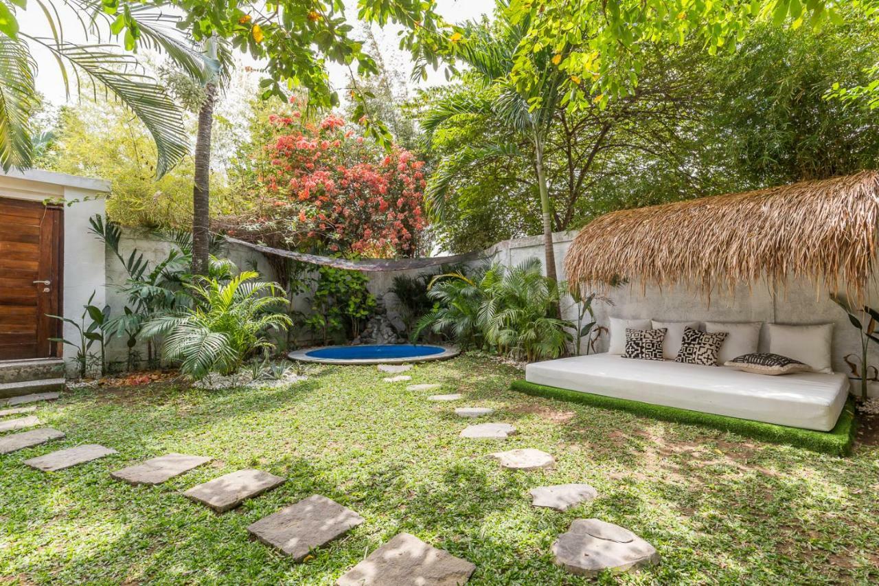 Eco Bamboo Bungalow 4 Villa Canggu  Exterior photo